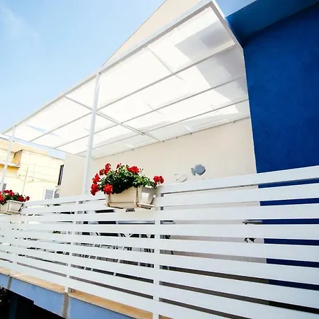 Crimia Holidays *